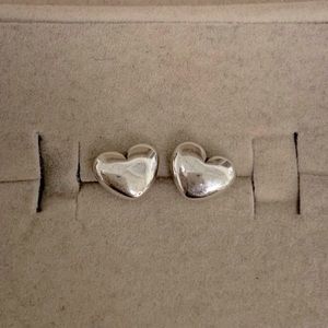 Pandora heart silver studs